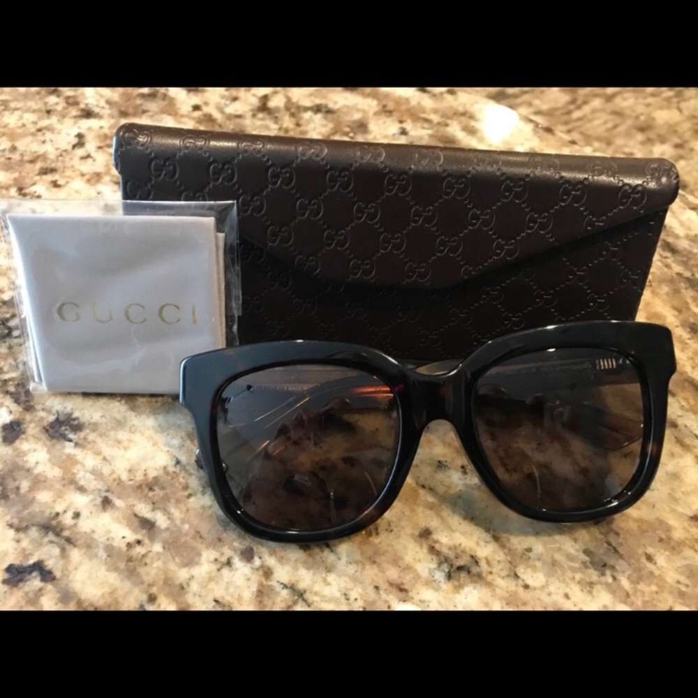 Gucci Sunglasses - Style #3756